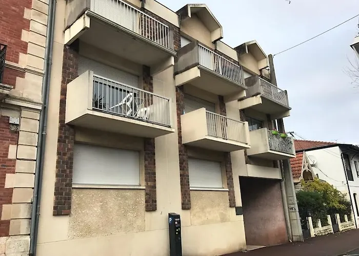 T2 Centre, Commerces Et A Pied Апартаменты